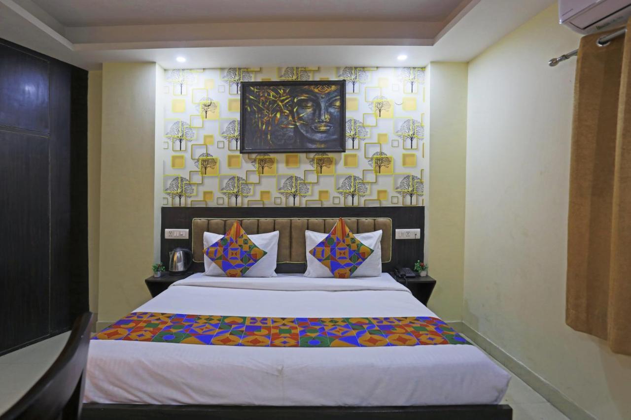 Airport Hotel Rosewood Nueva Delhi Exterior foto